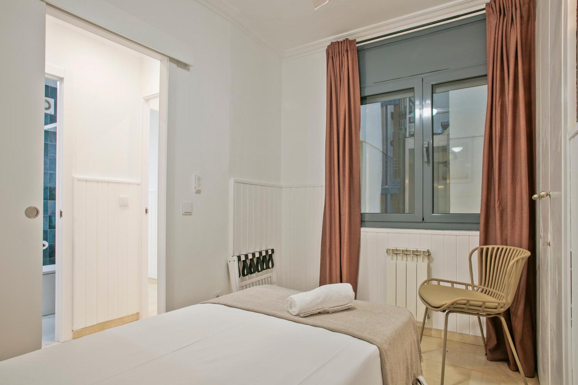 Anton'S Downtown Apartment Barcelona Bagian luar foto