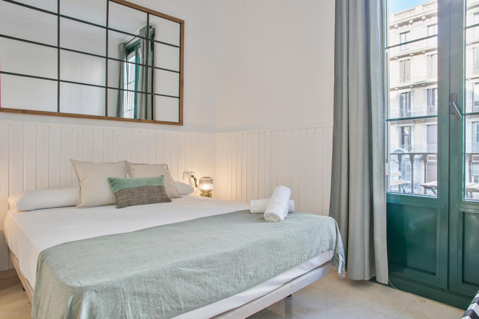 Anton'S Downtown Apartment Barcelona Bagian luar foto